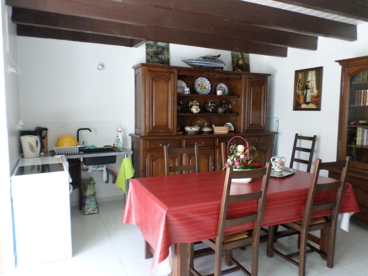 Gite Puy Morin Montournais ภายนอก รูปภาพ